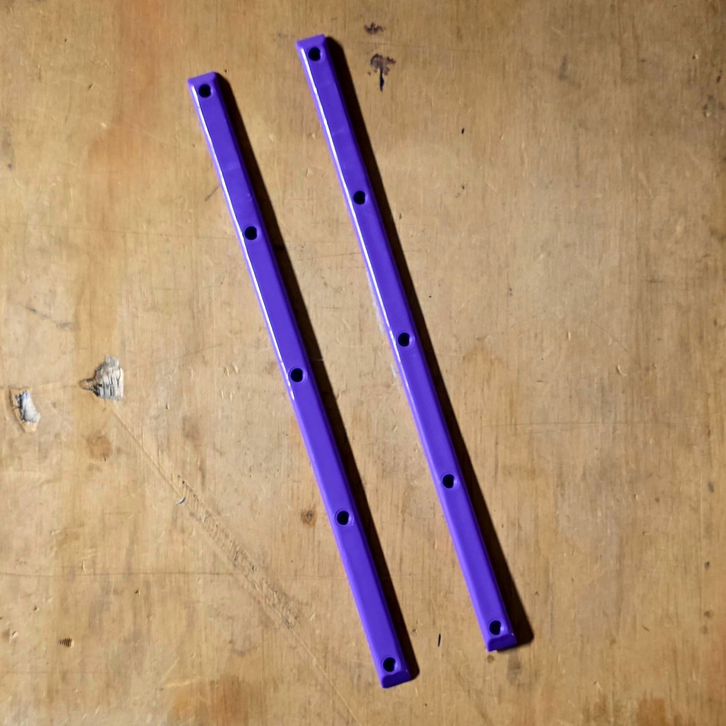 Big Top - Rails (Purple)